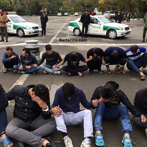 neginjonoubir's tweet photo. دستگیری اغتشاش گران در مراسم تشییع هاشمی رفسنجانی+فیلم https://t.co/LYca9XCdFN https://t.co/rZqIMcFLPl