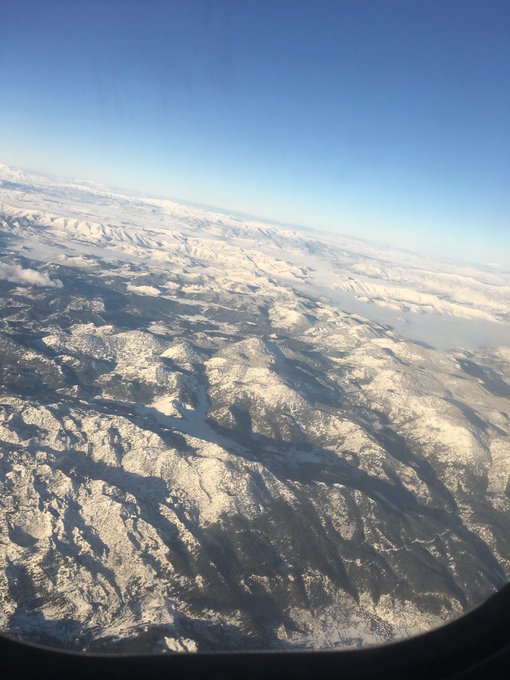 One flight done another one to go 😩🇬🇧✈️ https://t.co/V6lqXb1mIw<a href="/tag/foodbank"class="tags"><span>#foodbank</span></a>