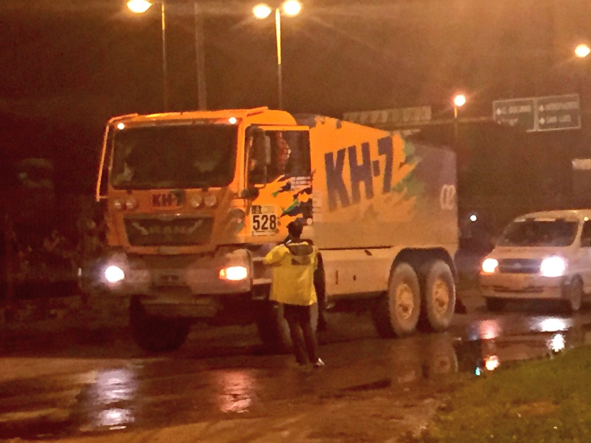 cdcsalta's tweet photo. Bienvenidos competidores de #Dakar al merecido descanso en #Salta @DakarEnSalta 👏🏻⛺️🚚🏍🇦🇷 https://t.co/jD78AuIzvY