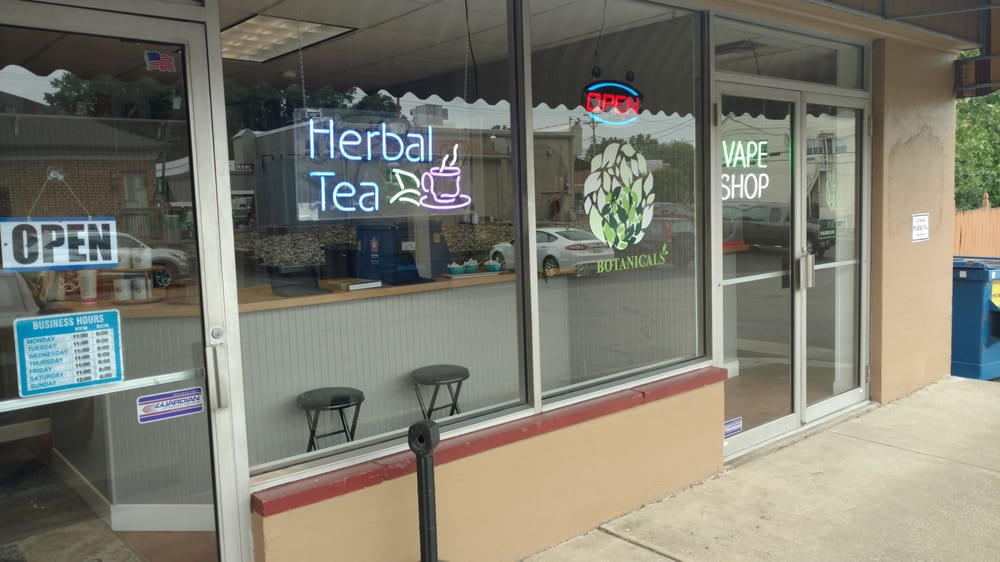 PA_Botanicals's tweet photo. Anyone been to our shop?!? Located in Sharon, PA! What do you love about us? Please share!! #iamkratom #snowday #allnatural #spreadtheword https://t.co/13DnniBx8F