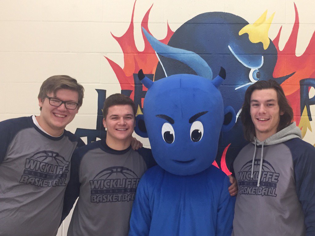 wickclass2016's tweet photo. WHS Class of '16 donated funds for a mascot! Catch him @ the next home game! We alumni are proud of what is happening at WHS! #WickPride https://t.co/A6nVHu9blp
