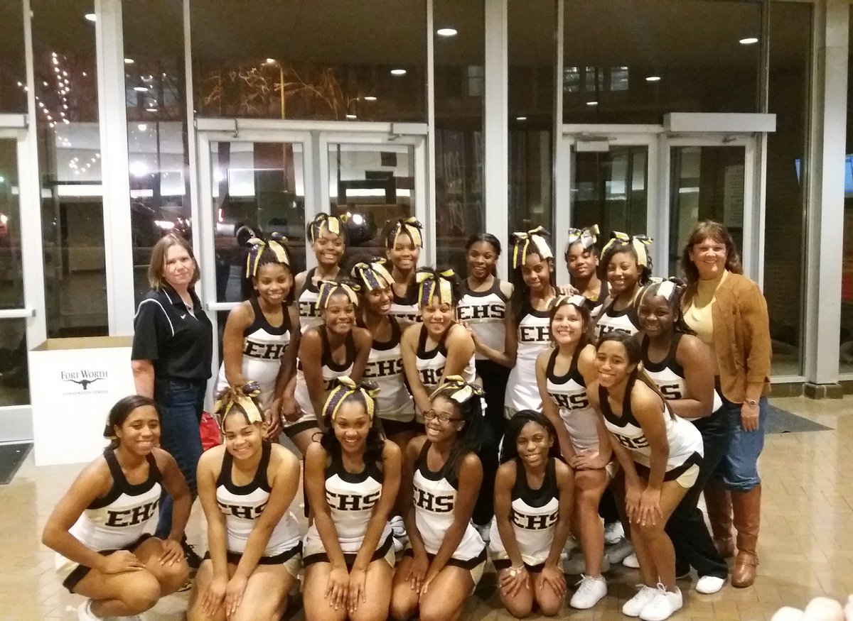 Ike9_Cheer's tweet photo. Finals is tomorrow, but today is a wrap! #UILStateCheerChampionships2017 https://t.co/m4oyh3dbS2