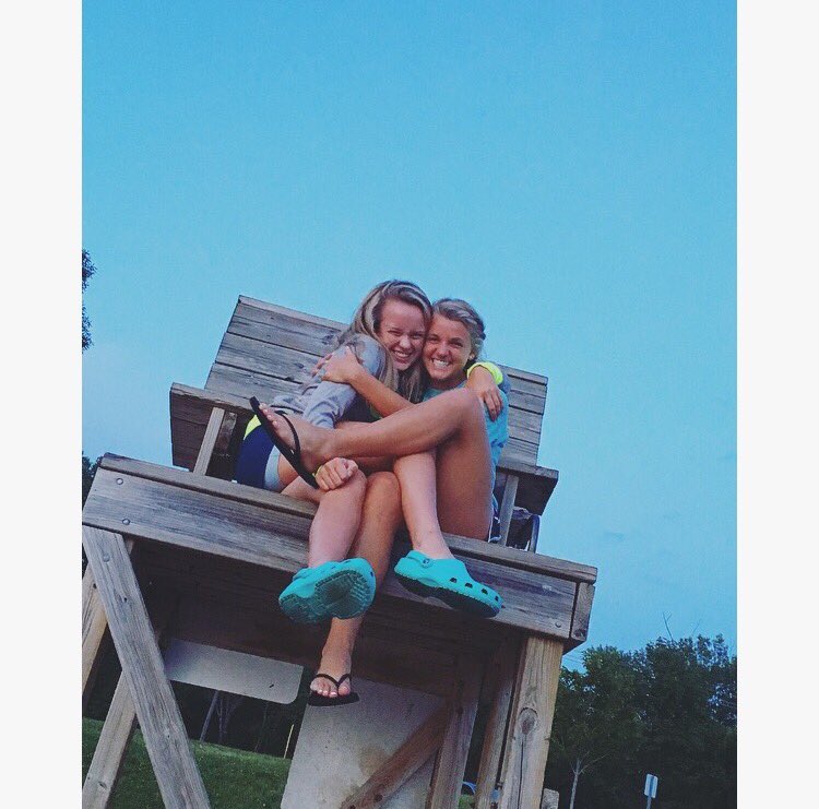 GracieHolmboe's tweet photo. HBD S/O to my BFF !! The big 20 👵🏻Hope you had the best day ever Em ! Love you tons ❤ https://t.co/JlJQX2ye1S