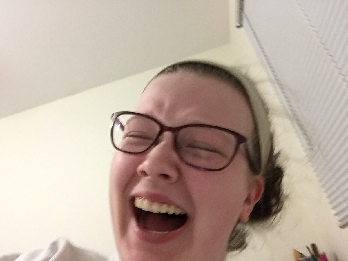 itsmikeydillon's tweet photo. @GavinFlynn19 @milknd_COOKies IM ACTUALLY CRYING ARM FALL OFF MAN???? YOU MEAN BUCKY???? https://t.co/70WJPKk0fa