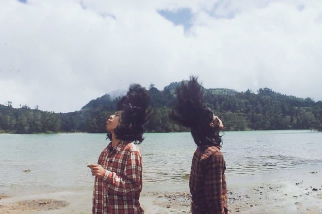 Cilox21's tweet photo. Lebih baik jomblo dari pada gunting rambut #gondrongers #gondes #gondrong_id #gondrongindonesia https://t.co/KIdJxNrTqJ