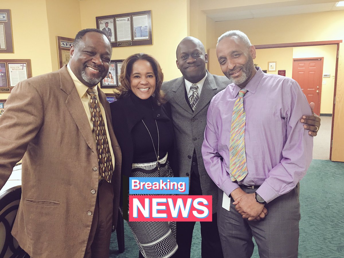 nkirby's tweet image. A wonderful meeting w/the @RadioOne_inc team # #ReginaldLewis #AndrePerry #MichaelDavis stay tuned for #breakingnews #Announcement