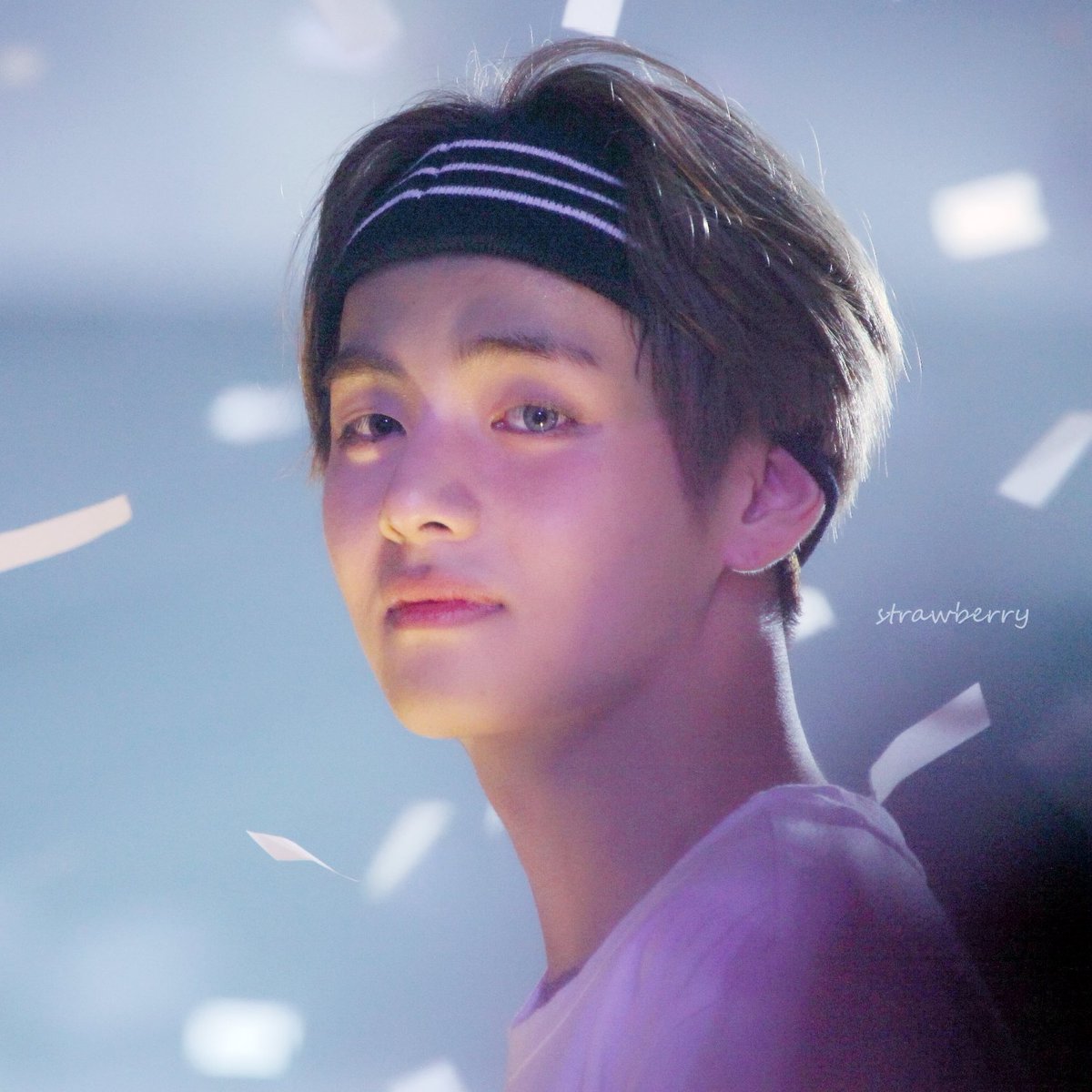 여성기 박짐인 X 생리 수인 김태횽
뷔민연성

-ㄴ..누구야아..
-안녕! 너의 생리라구 해