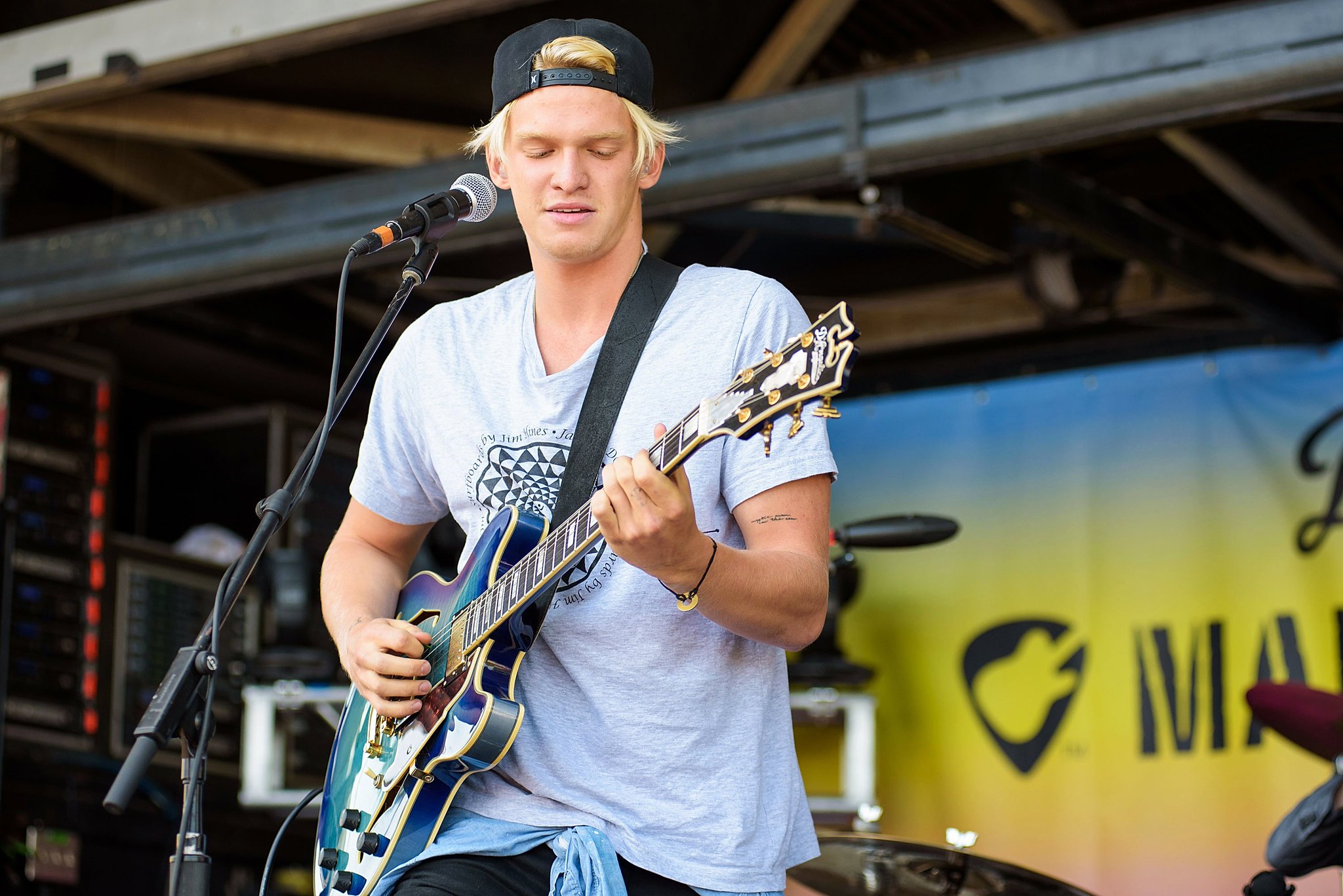 Happy Birthday to Cody Simpson, who turns 20 today! 