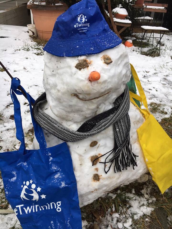 mipetros's tweet photo. An #eTwinning snowman is always handsome 😄 https://t.co/EgygqkZVsl