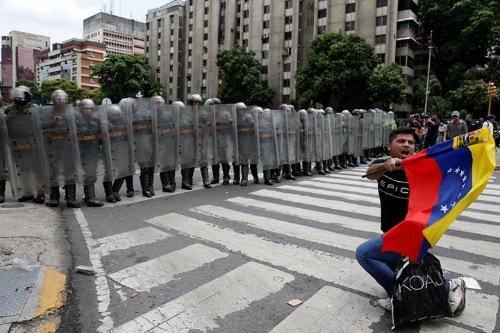Ver imagen en Twitter Ver imagen en Twitter