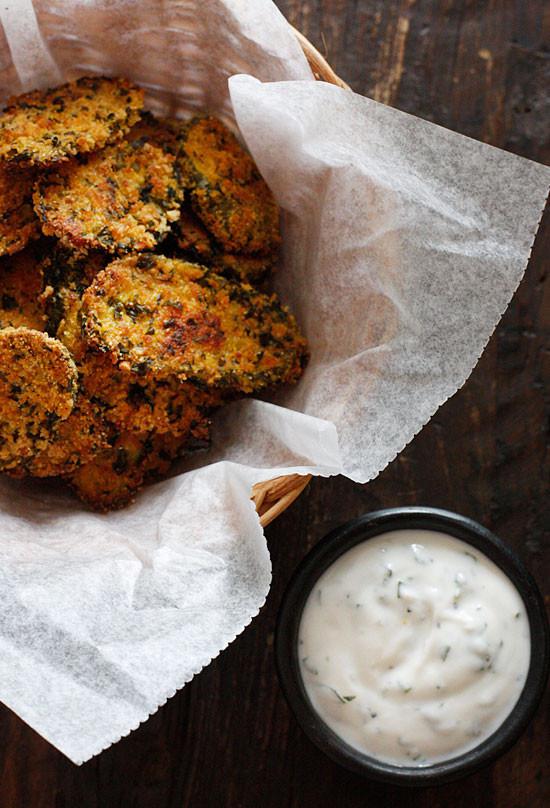 andybloggin12's tweet photo. Oven fried pickles with herb buttermilk dip https://t.co/l3izdiuBWD
#recipes
#healthyrecipes
#recipeshare
#food_recipes
#slowcookerrecipes https://t.co/17eq73OEbV
