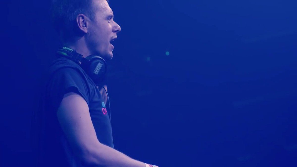 Oh yes I live for that energy! Click here if you agree 👉 ArminvanBuurenTop100.lnk.to/PLTO https://t.co/bGwJk88Is6