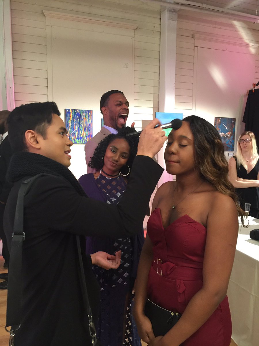 minxfenix's tweet image. While on set of #highermethods with my fav people lol