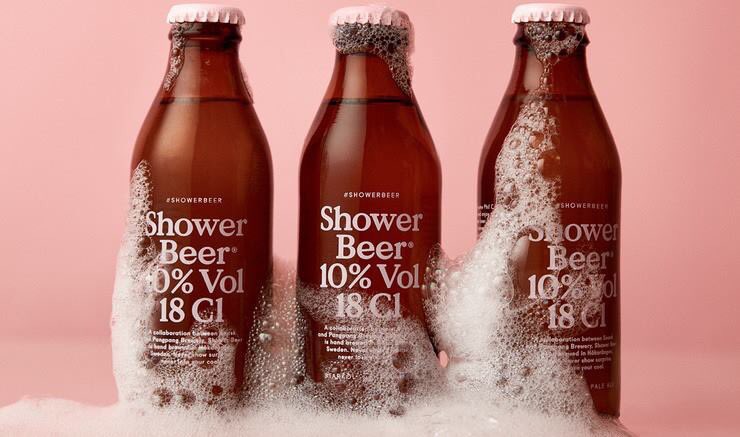 Un gran invento el de los suecos <a href="/SNASKsthlm/">SNASK</a> #ShowerBeer una para la ducha..composicion: palida fuerte pero dulce 🍭 bit.ly/2judphM
