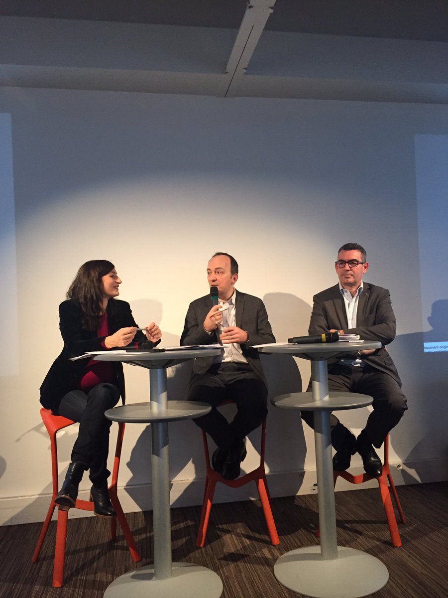 christinecolmon's tweet photo. @_Terra_Nova "Une proposition : créer un office du numérique dans les régions pour offrir un guichet aux entreprises" @thierpech #TerrNum https://t.co/SHzKdk7kZ4