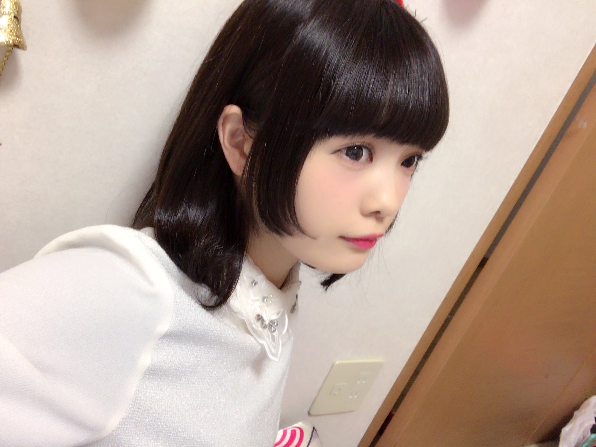 てらたぬ わーい褒められた つw 割とざっくりお姫様カット 髪型飽きたけど伸ばしたいてわがままから生まれた 姫カット気に入った T Co 9y7fxzxqgx Twitter