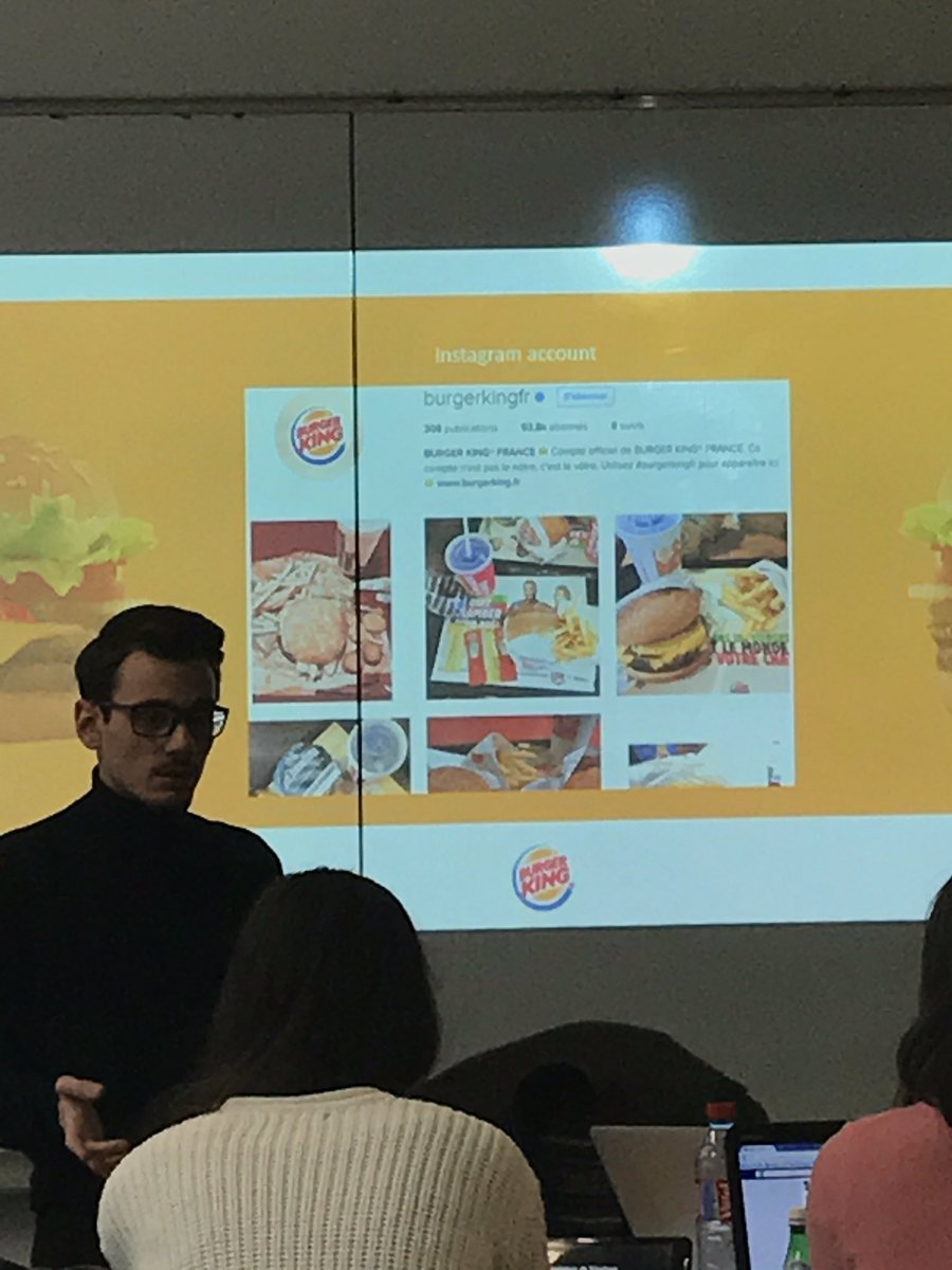 ACollot's tweet photo. Makes me want to eat BurgerKing 😛🍔#burgerking #iaelyon2017 #teamburgerking @supervakero https://t.co/P9mRF6XNHV