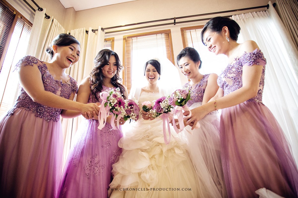 chroniclespro's tweet photo. A happy bridesmaid make a happy bride 👰 #wedding #videoproduction #photowedding https://t.co/WzY94W6F1h