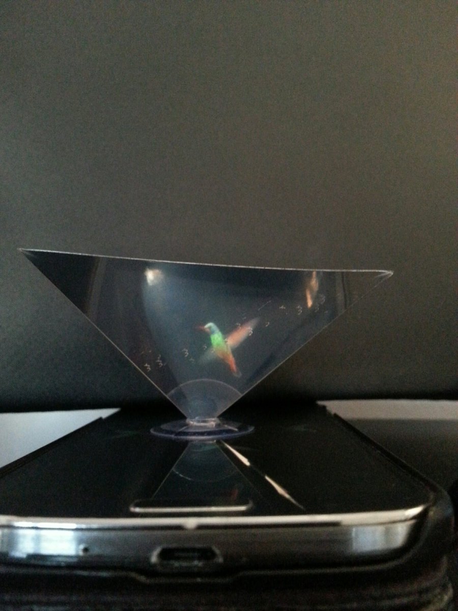 pubobjet's tweet image. Nouveauté chez l' @pubobjet 
La pyramide hologramme 3D pour smartphone!
agencetapisrouge.com