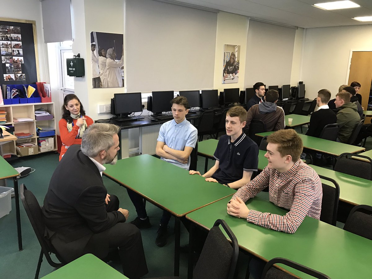 Newman6th's tweet photo. Sam Baker from Mark Rutherford School is mentoring us setting up our Luton branch of the Education &amp; Skills Partnership . Going well! https://t.co/nscpCTefp3