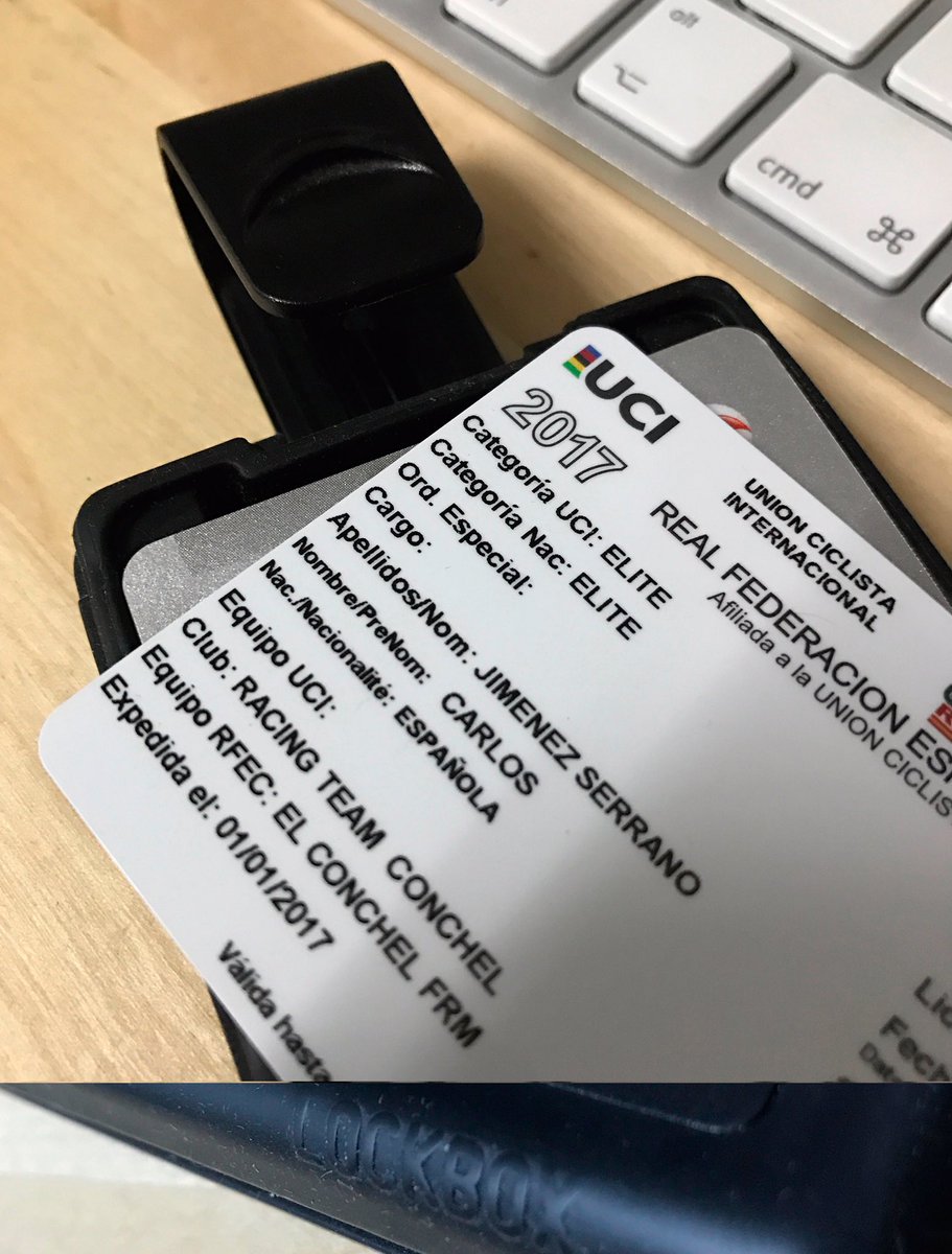 carlosjimenzse's tweet photo. Nueva e imprescindible tarjeta en mi @lockbox_eu 💼 pasaporte a mil aventuras con las que ya mismo empezamos! 😋✊🏻✊🏻🙌🏻🙃 #2017season https://t.co/ViPwO5RAbl