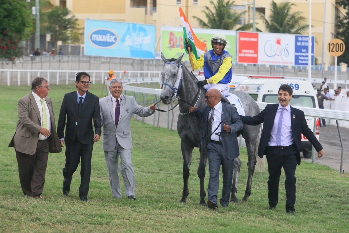 Winningpostnews's tweet photo. #Internationaljockeyweekend #Mauritiusturfclub -WinningPost Ultra-NeoSport /TataSky chanl no424-Fri 11.30pm & Sun 10am/10.30pm @rwitcmumbai https://t.co/Ahs5g6PHVL