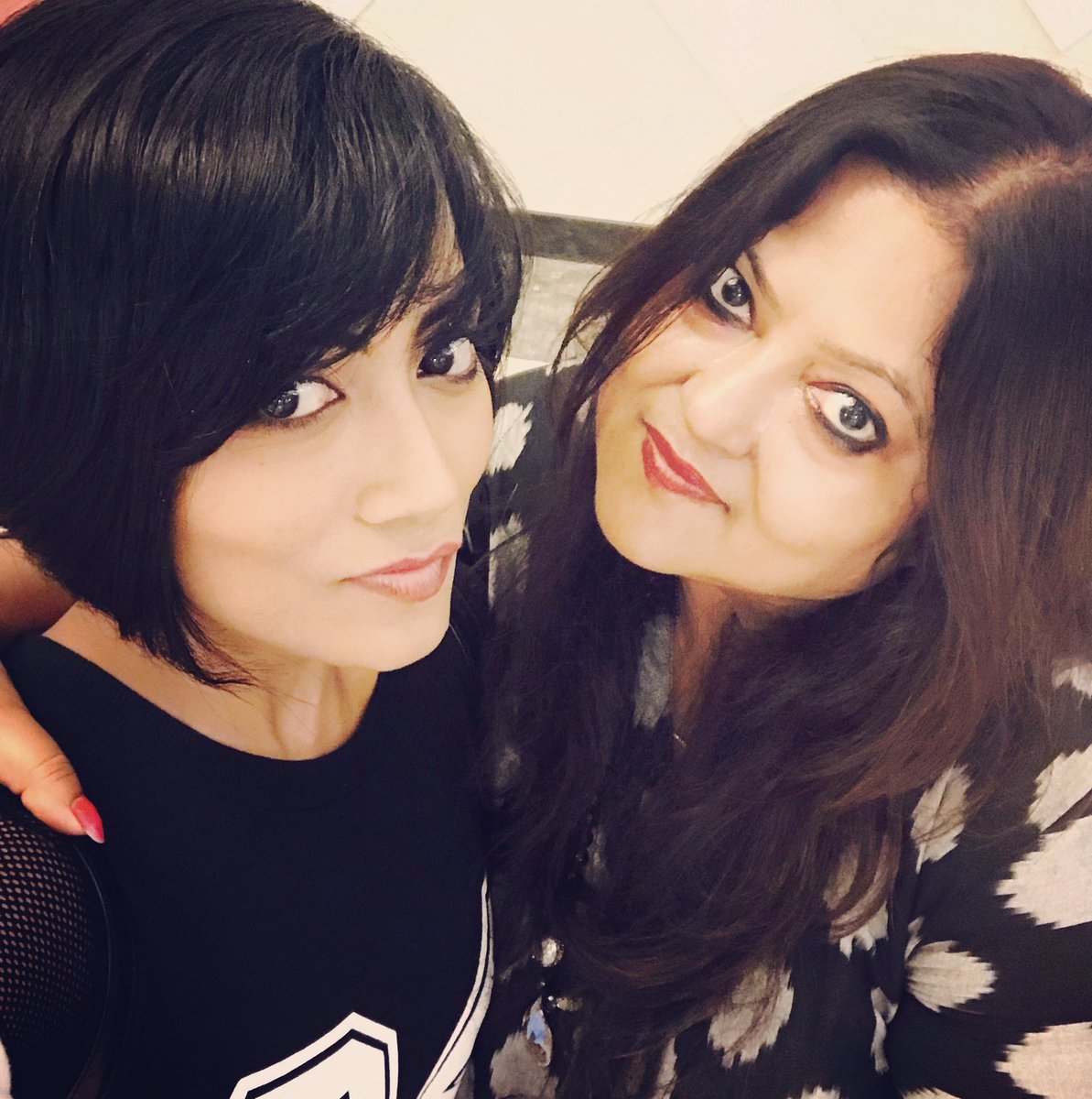 bose_anindita10's tweet photo. #mommadearest❤️ https://t.co/HrL576pj8Y