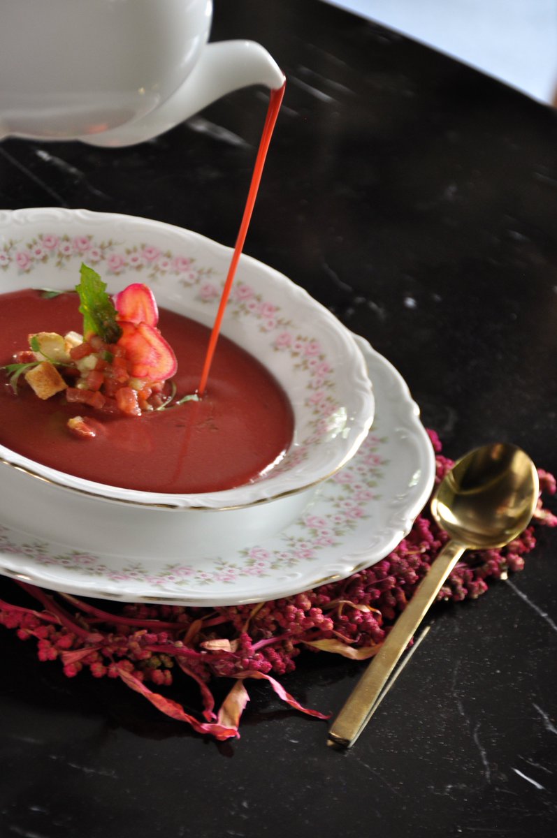 Fiid_Mx's tweet photo. Uno de nuestros favoritos en #LaRoma: Dietrich con su menú del chef Pedro Martín y coctelería diseñada por Mika Rousseau #hotspotmx https://t.co/EhBPCX7lQD