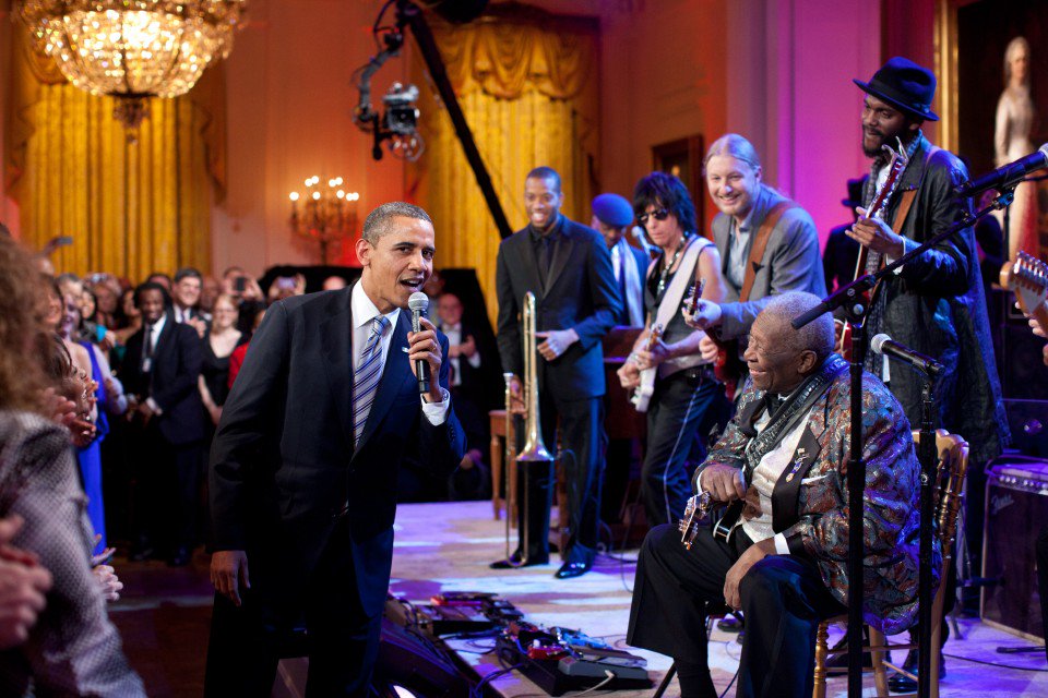 KimberlyPinker's tweet photo. #BarackObama #Barak #Barck #Barek #G20 #LatestStyles https://t.co/0R10ppAC1G For artists of color, President Obama leaves ... https://t.co/vhEM2s5ssp