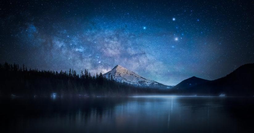 Behind The Shot: Kevin Shearer on capturing the Milky Way over Mount Hood from Lost Lake. bit.ly/2igJqdm