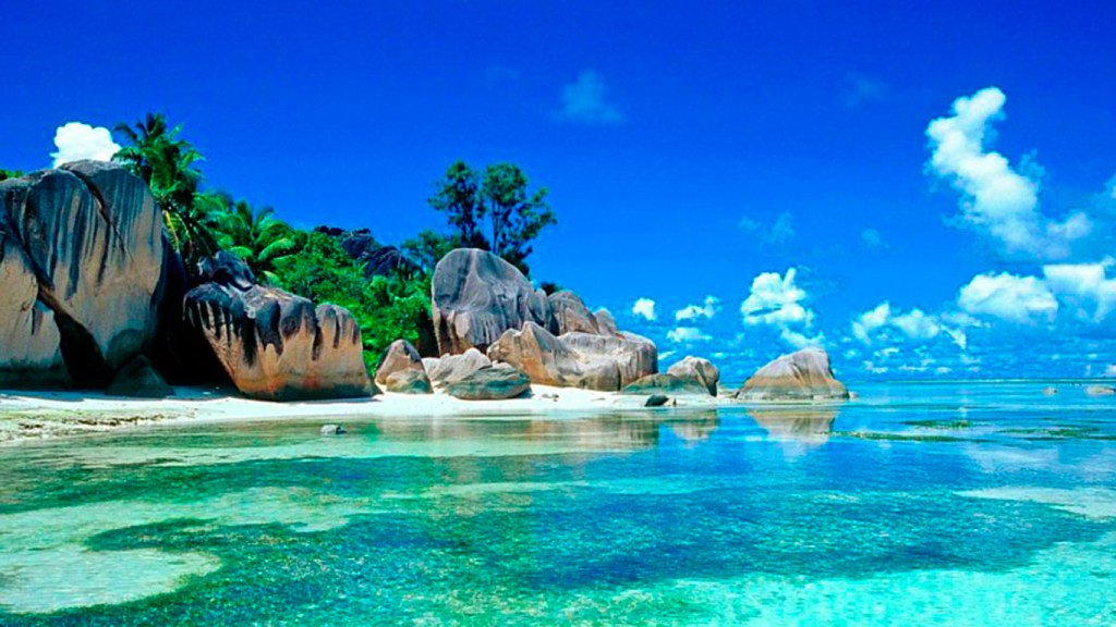 1MMnews's tweet photo. Madagascar : le paradis des aventuriers https://t.co/o8uuKghuLb https://t.co/dqjPRPPZUi