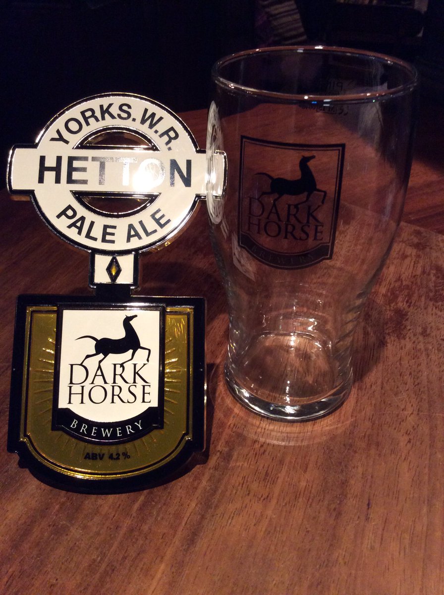 biwqueenshead's tweet photo. Looking forward to having Dark Horse Brewery's  'Hetton Pale Ale' on this weekend!! It's Like an angel weeing on your tongue https://t.co/dXnyqVzY9t