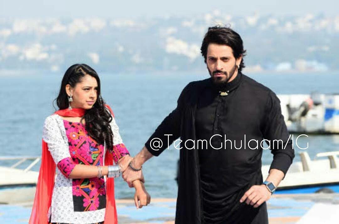 nitifanmily's tweet image. Our cute lil @niti_taylor with the very handsome @VikkasManaktala 
Pictures from today&apos;s promotions 
PC : teamghulaam-ig