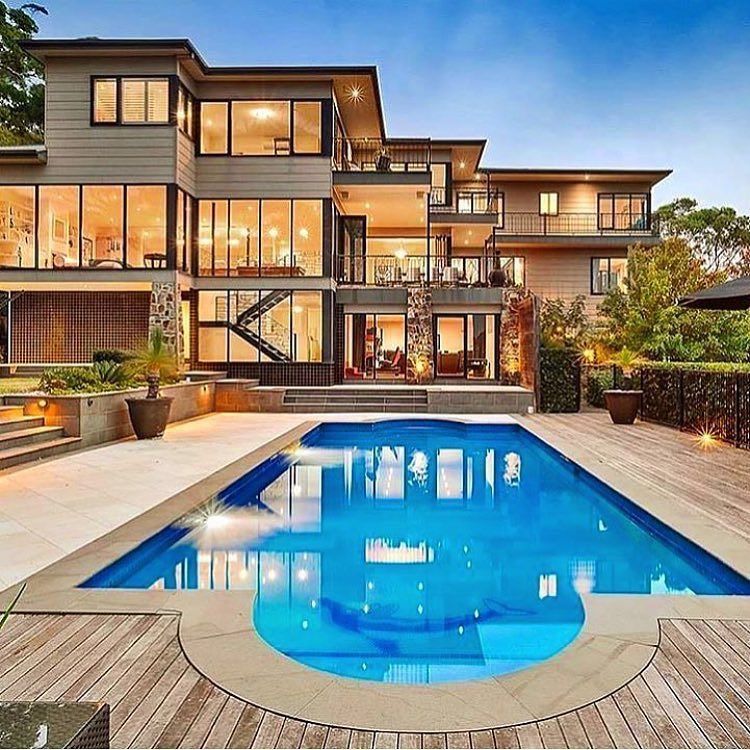 Prep_Houses's tweet photo. A pool is a must 🙌🏽 https://t.co/eRVWQyPdc2