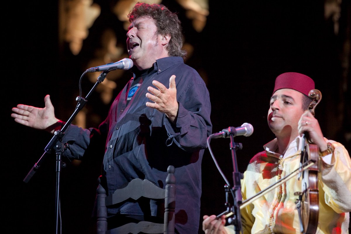 musicaesamor1's tweet photo. Imágenes de #chekara cantando con grandes artistas. #flamencoandalusí #Chekaraflamenca estará en #FlamencoBiennaleVI #Holanda @Flamencomania https://t.co/uFnBwzUchK