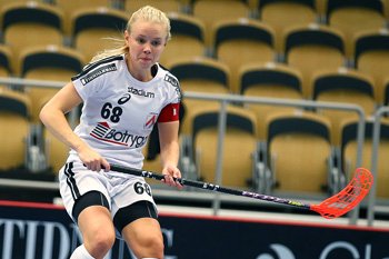 DamLIBK's tweet photo. Flera glädjeämnen i LIBK!

https://t.co/btYj6JELfs
#innebandy #landslaget #damssl #LIBK https://t.co/tjJNqXKmFL