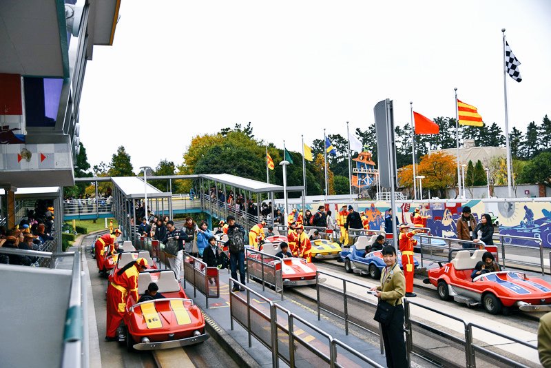 AKI в X: „東京ディズニーランドと開園から走り続けたグランド