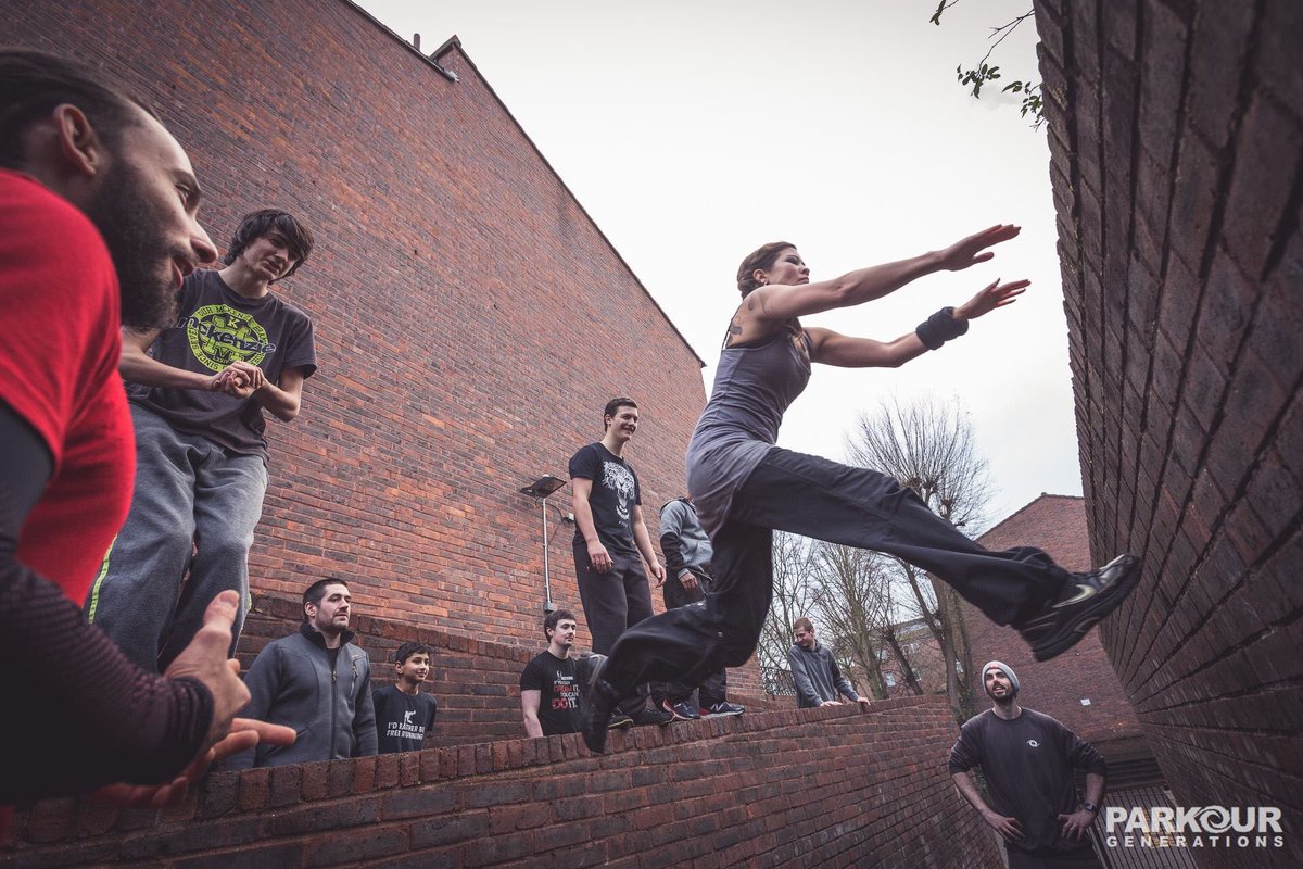 SheCanTrace's tweet photo. Parkour Stat: #Winterval2017 had 34% female participation and #ParkourRoots Class last night had 50%! We're on the rise.. #shecantrace https://t.co/sCDkQVeonS