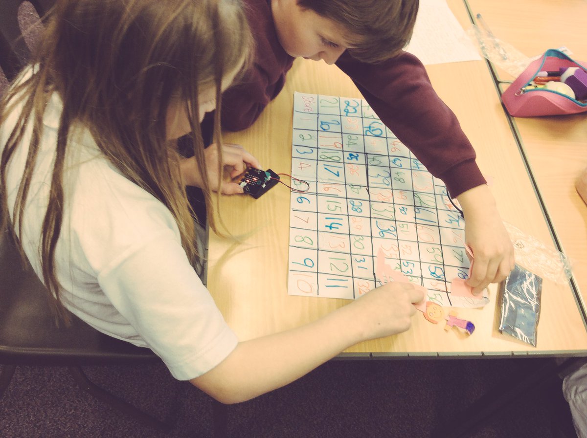 HillofBeathPS's tweet photo. P5/6 have been creating their own #boardgames and programming their #microbit to use as a dice! #futuregamecreators https://t.co/2ReKVZhNiq