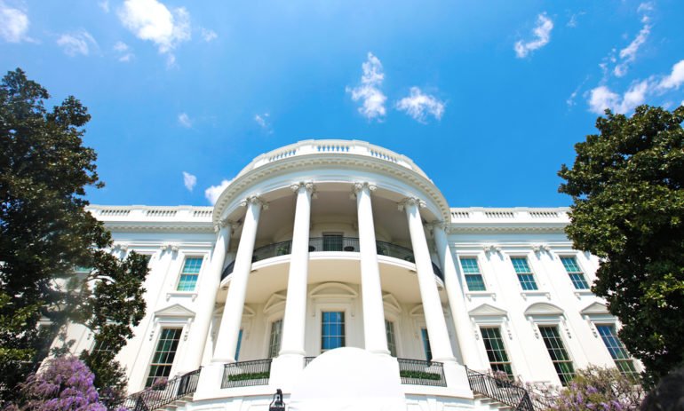 Who do you think <a href="/realDonaldTrump/">Donald J. Trump</a> should nominate to be our next US Secretary of Agriculture? foodtank.com/news/2017/01/n…. #FoodTank