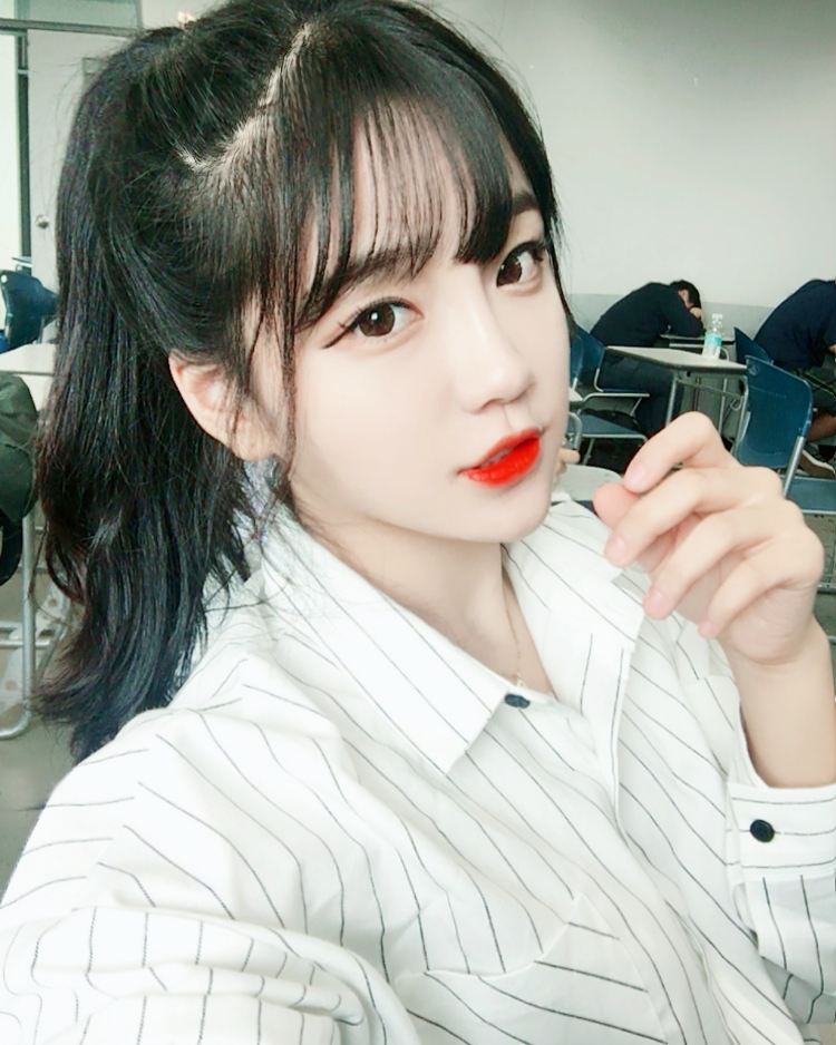 Hi! on Twitter: "6. Park Min Jeong / 박민정 IG: 1995.mj https://t.co