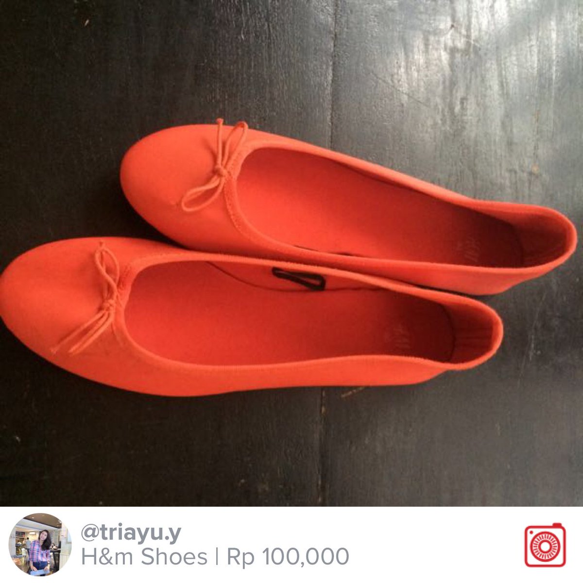 kenayudia's tweet photo. Selling H&amp;m Shoes Rp 100,000 https://t.co/Al5dvOBhdH #carousell @carousell_id https://t.co/zXE02QcpKM
