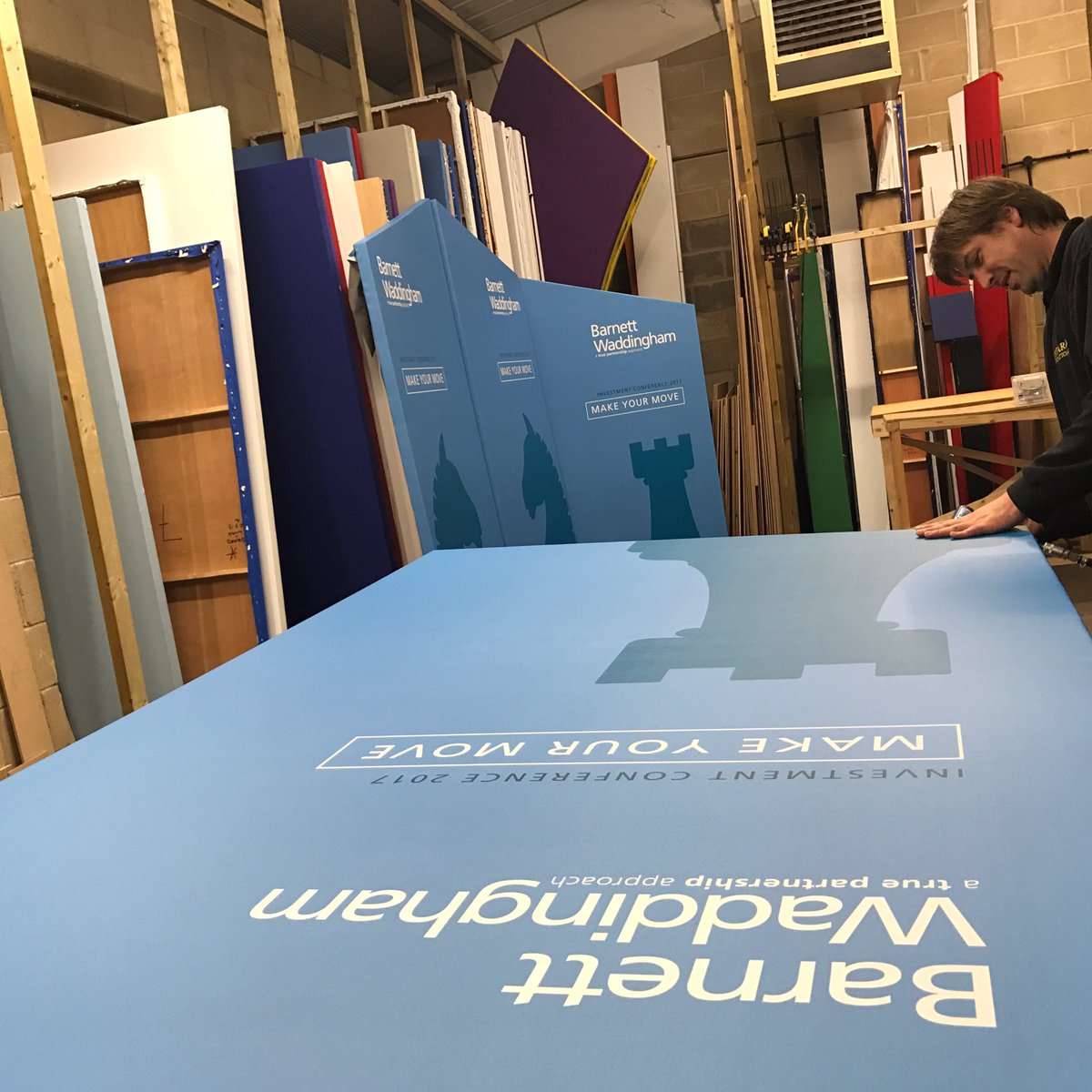 Mustard_UK's tweet photo. Finishing touches completed and looking forward to tomorrow's #event @BW_LLP #bwevent #eventprofs #bespoke #setdesign #conference & #events https://t.co/onOfq7kA3O