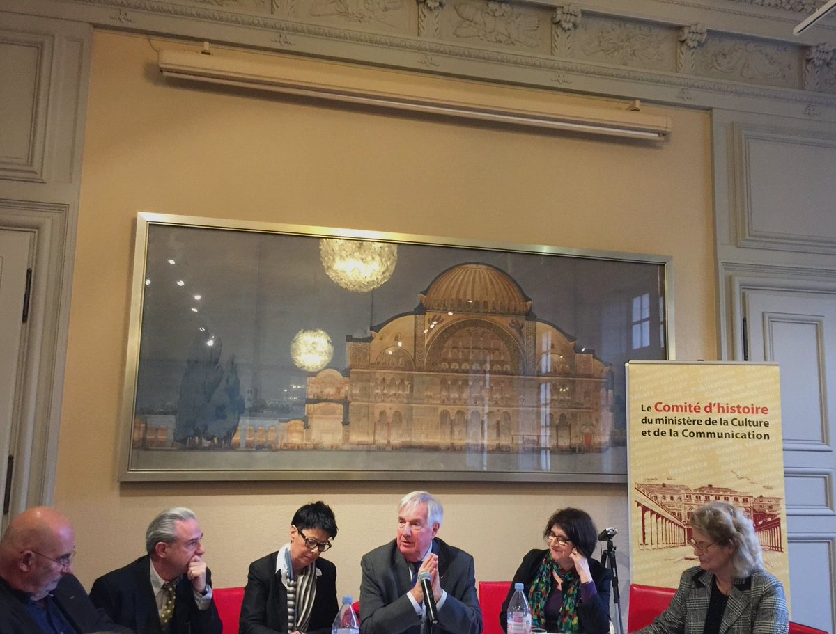 #Endirect de la troisième table-ronde "L'évolution de la profession d'#architecte" animée par Jean-Pierre Duport.