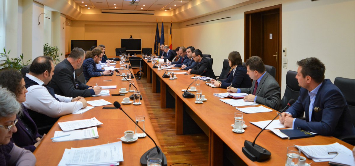 MCPDS1's tweet photo. #MCPDS continuă consultările cu societatea civilă.
Astăzi, despre transportul gratuit al studenților. Mai multe la: https://t.co/etLpTUZ290 https://t.co/JBqtWuliuZ