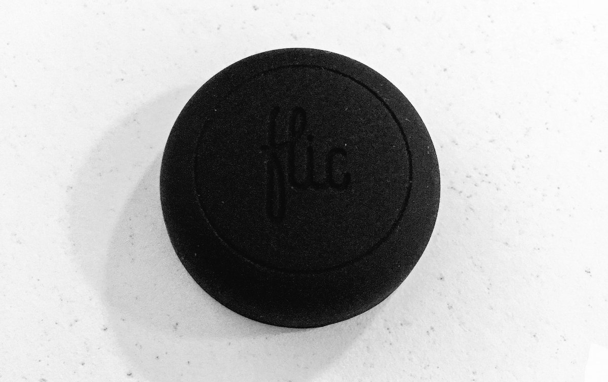 KleinKleinKlein's tweet photo. #FlicIsHere... Let's see... https://t.co/f1d7rc6CwW