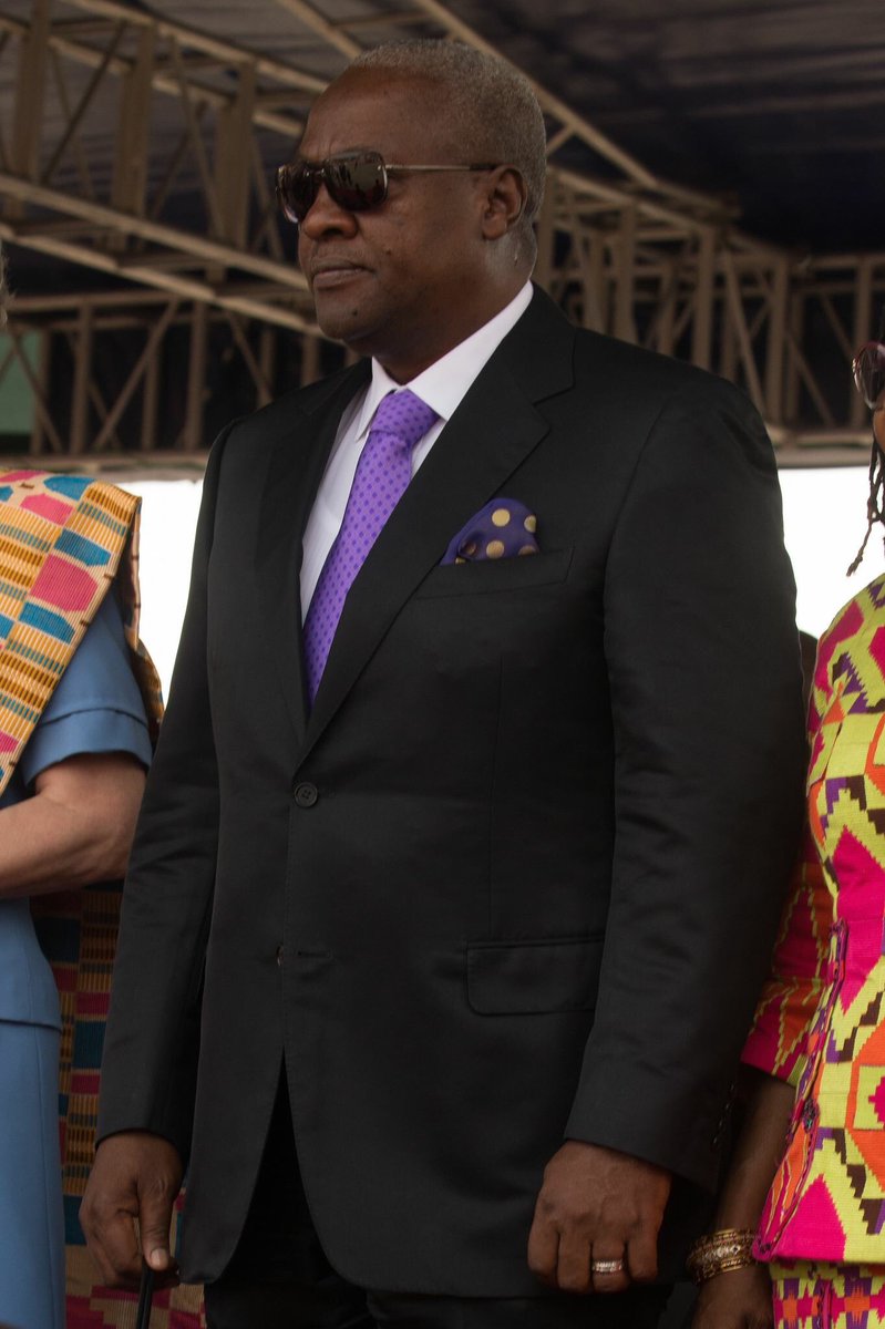 MrsMahama's tweet photo. This too shall pass.Their efforts shall fall flat because you are a man of integrity &amp; principle.They shall be put to shame by #MahamaLegacy https://t.co/3MIwsi2gwZ