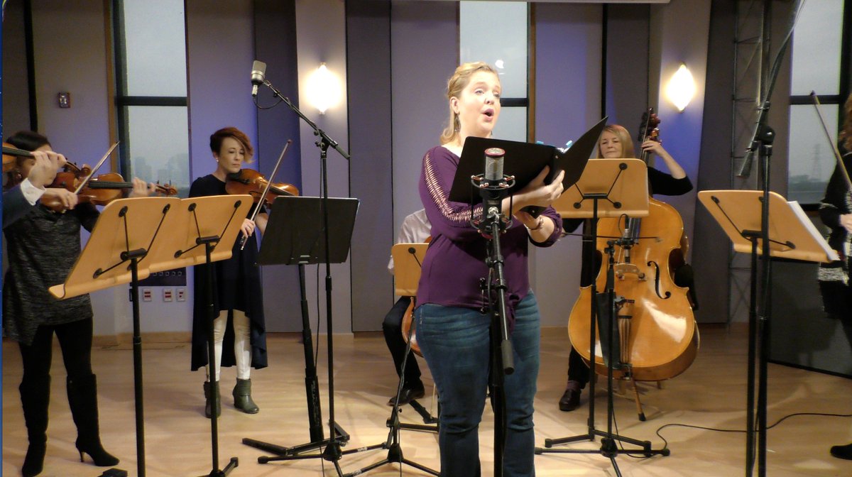 Hear a gorgeous performance by <a href="/Apollochplayers/">Apollo Chamber Players</a> &amp; friends w/ soprano Lynelle Rowley THURS 7a, 1p, 6p, 10p on <a href="/HoustonPubMedia/">Houston Public Media</a> Classical!