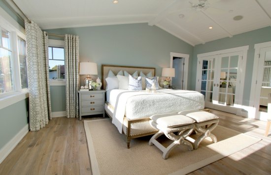 DavidBee4's tweet image. A quick color change to spruce up your bedroom!
bhg.com/decorating/pai…