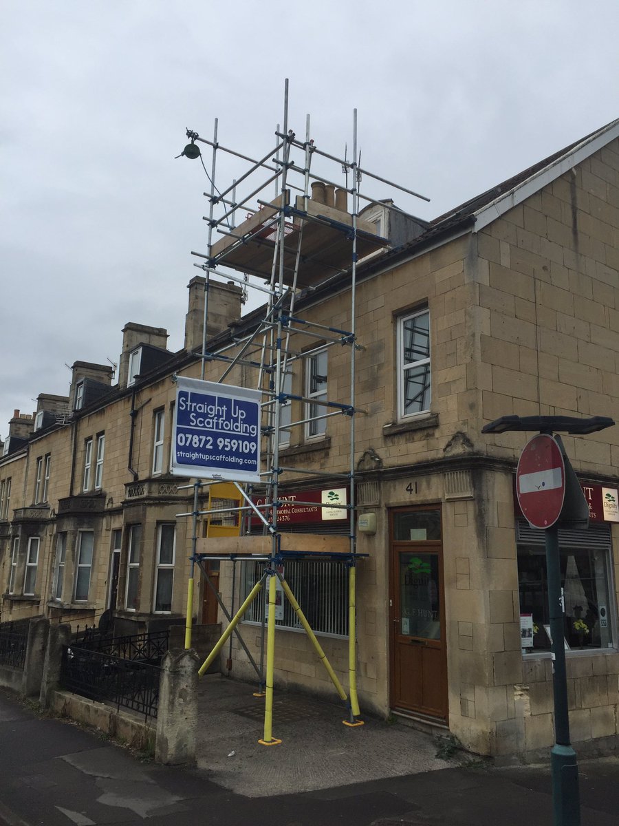 StraightUpScaff's tweet photo. Access tower to dormer window in #Bath. #Scaffolding https://t.co/TjRU9ND43D